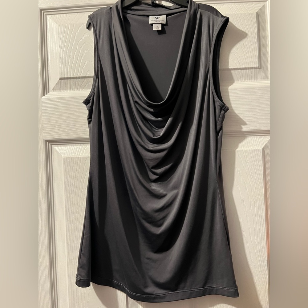 Beautiful soft stylish drop neckline with plenty of stretch.